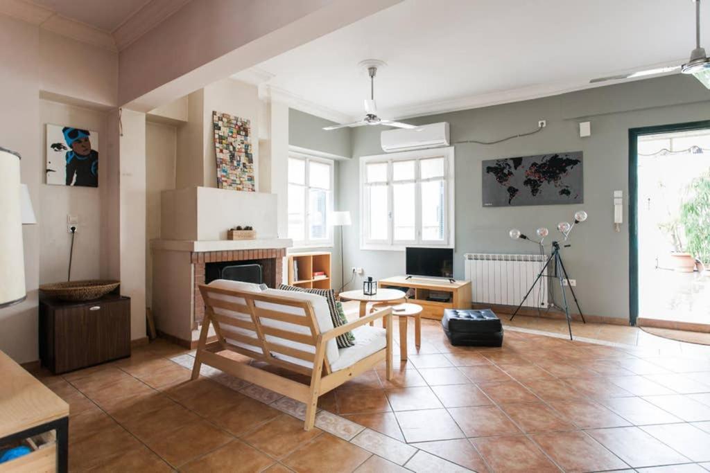 Mid Century 3 Bdr City Centre Townhouse Atenas Exterior foto